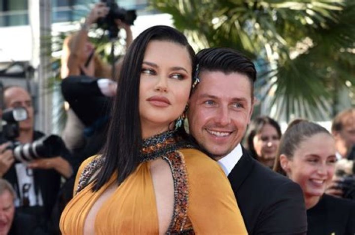 Unveiling The Unspoken Truths: Adriana Lima's Parents Revealed
