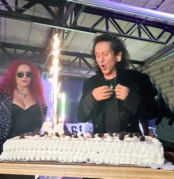 Unveiling Alex Lora's Age: Unlocking Secrets And Surprises