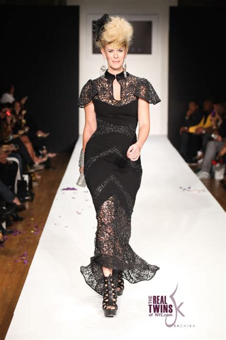 Unveiling The Multifaceted World Of Alex McCord: Model, Advocate, And Inspiration