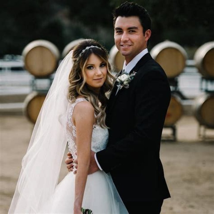 Unveiling The Enchanting World Of Alyse Higashioka: Discoveries And Artistic Insights