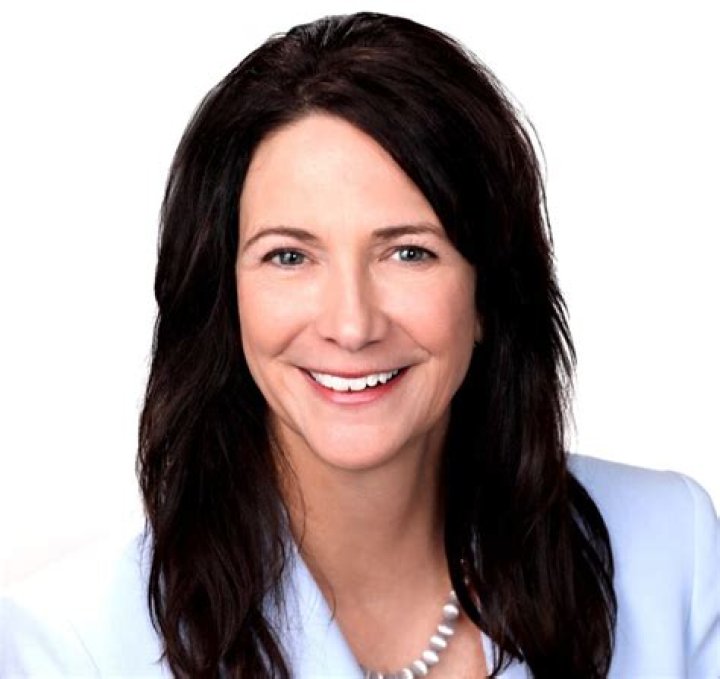 Unveiling The Secrets Of West Des Moines Real Estate With Anne Nizzi Clark