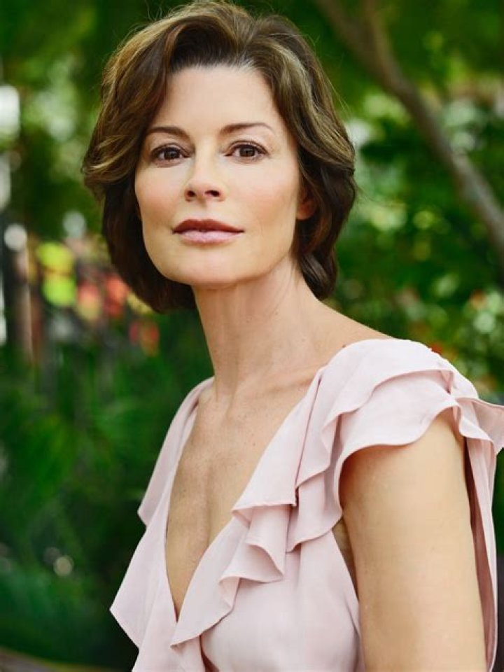 Unveiling The Depth Of Anya Longwell's Acting Brilliance