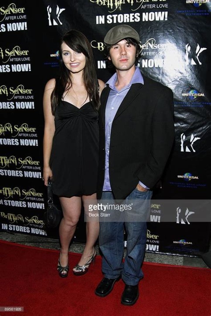 Unveiling The Marriage Of Ariel Teal Toombs: Discoveries And Insights