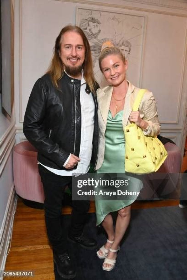 Discoveries For The Benk43 Niche