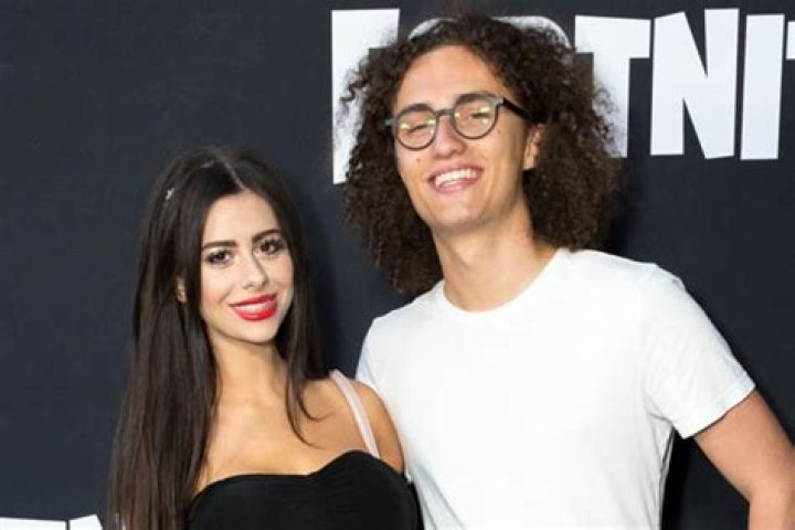 Unveiling The Secrets Of Azzyland's Enduring Relationship