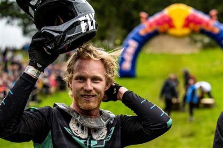 Uncovering The Secrets Of Bernard Kerr's Age: Discoveries And Insights