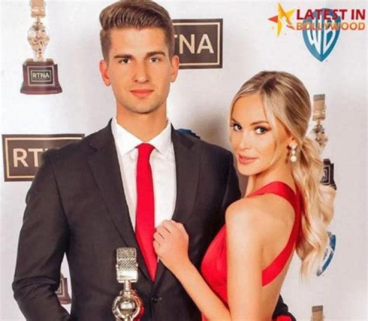 Bill Melugin's Wife And Family