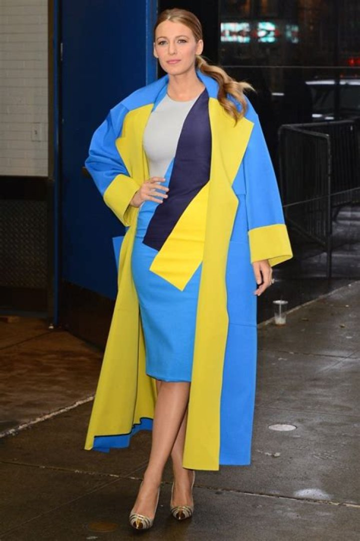 Unveiling The Secrets Of Blake Lively's Style Icon Status