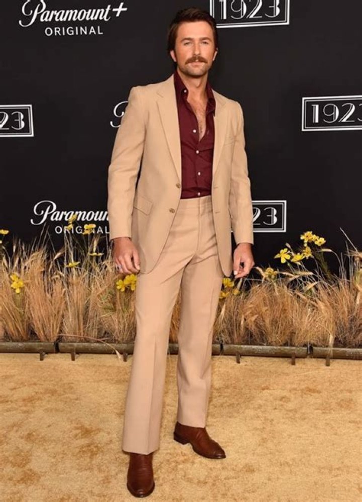 Unveiling Brandon Boyd's Height: Insights And Surprises