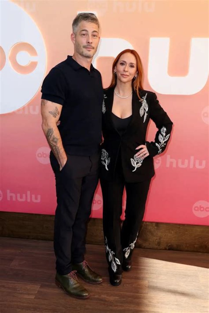 Unveiling The Secrets: Brian Hallisay's Height Unraveled