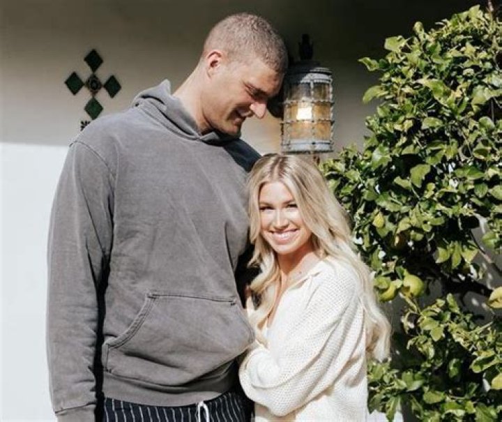 The Inspiring And Enigmatic Wife Of NBA Star Brook Lopez