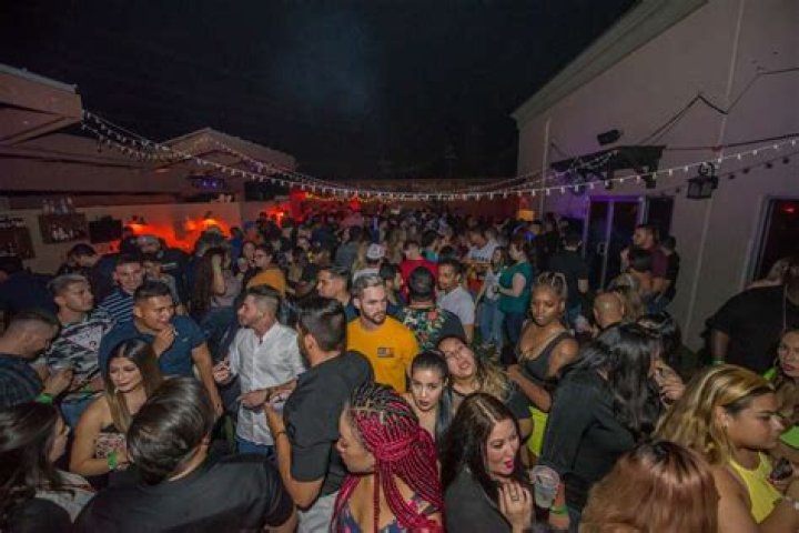 Unveiling The Cutting-Edge Art Scene At Burnhouse San Antonio