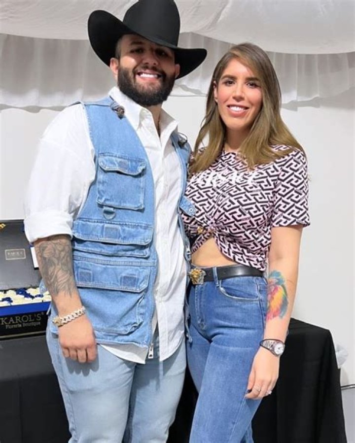 Unveiling The Enigmatic World Of Carin Leon's Wife