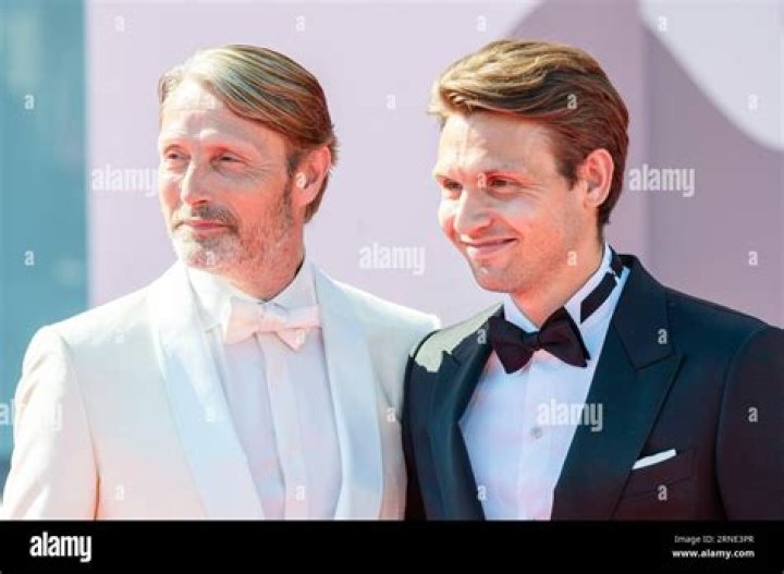 Unveiling The Secrets Of Carl Mikkelsen: A Goalkeeping Prodigy's Journey