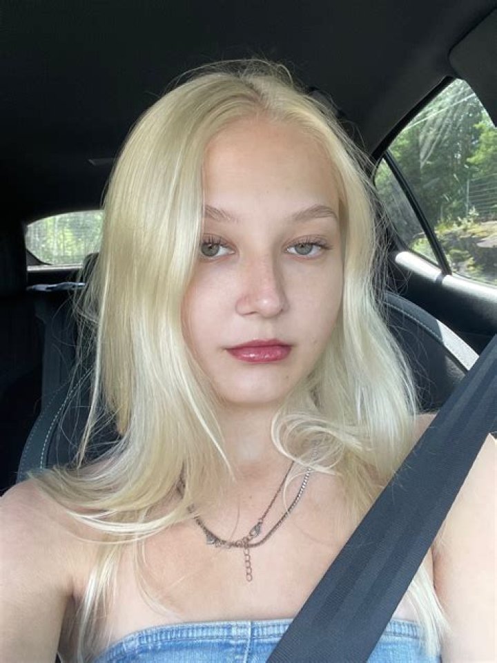 Charlotte Parkes OnlyFans A Journey Of Discovery