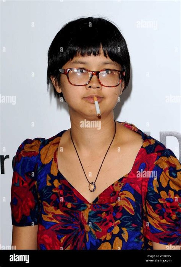 Unveiling The Multifaceted World Of Charlyne Yi: Discoveries & Insights