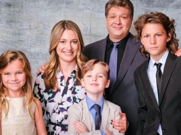 Unveiling The Private Lives: Discover Lance Barber's Children