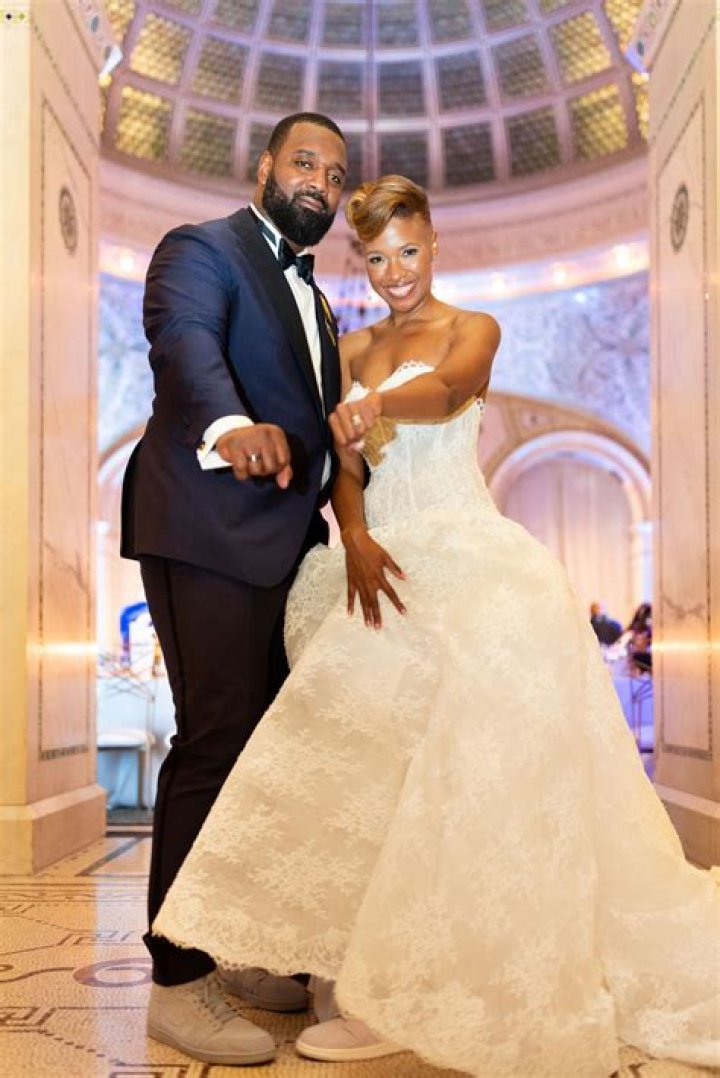 Uncover The Secrets: Chris Canty's Wife Revealed!