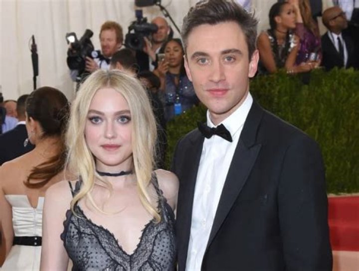 Dakota Fanning's Marital Status: Unraveling The Mystery
