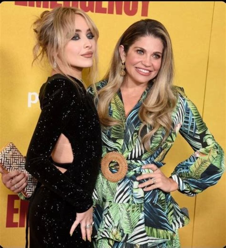 Dive Into Danielle Fishel's Relationships