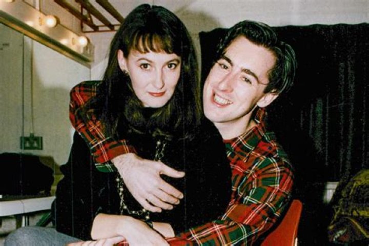 Unveiling The Impact Of Dave Cummings' Wife: Insights And Discoveries