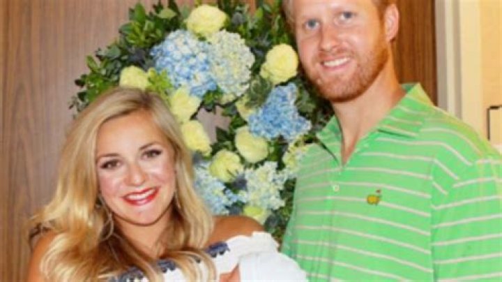 "Endeavours Clark" Unraveled For Ams17