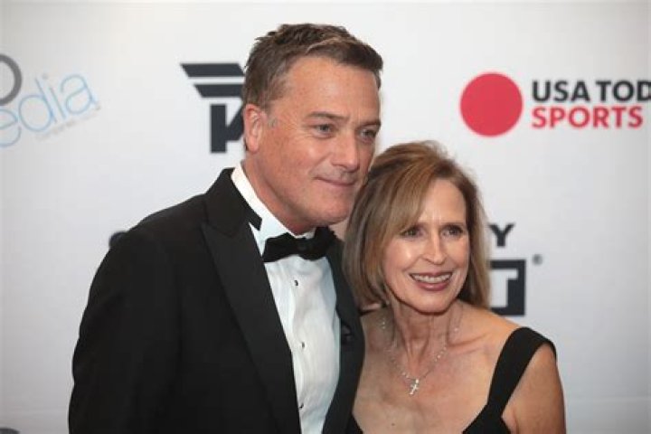 Uncovering The Private Lives Of A Public Figure