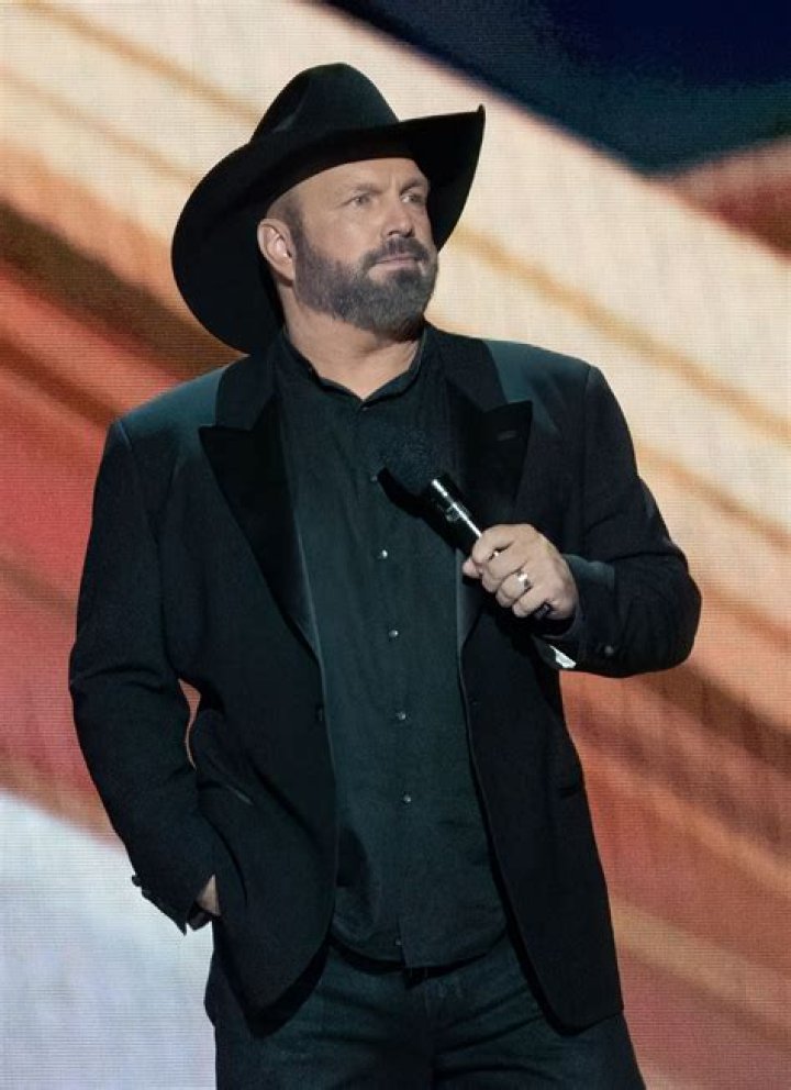 Garth Brooks Death Rumors Unraveled
