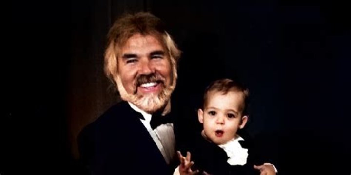 Did Alzheimer's Dim Kenny Rogers' Star?