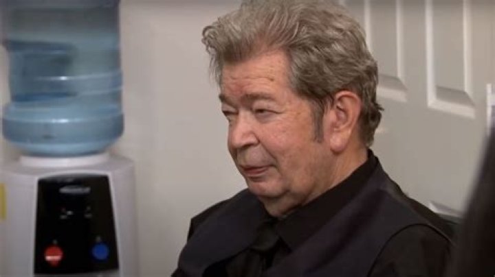 Unraveling The Mystery Behind "Did The Pawn Star Guy Die"