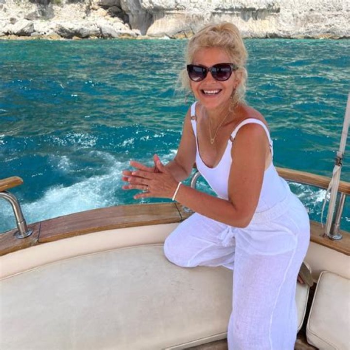 Donna Sinatra D'Alessandro, Beyond Frank Sinatra's Shadow