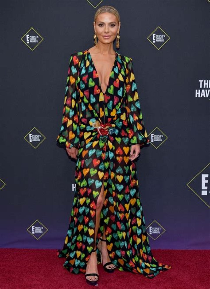 Uncover The Secrets Of Dorit Kemsley's Height And Weight Journey