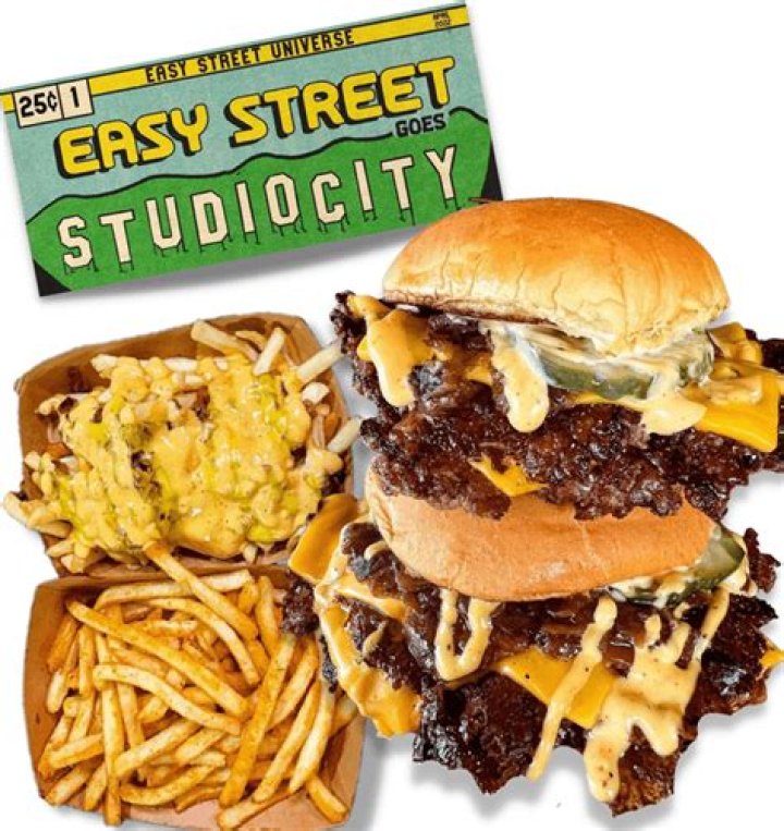 Discover The Art Of Easy Street Burgers Photography