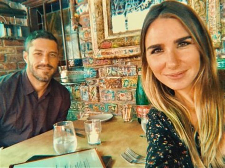 Unveiling Ed Quinn's Relationships: Secrets And Surprises