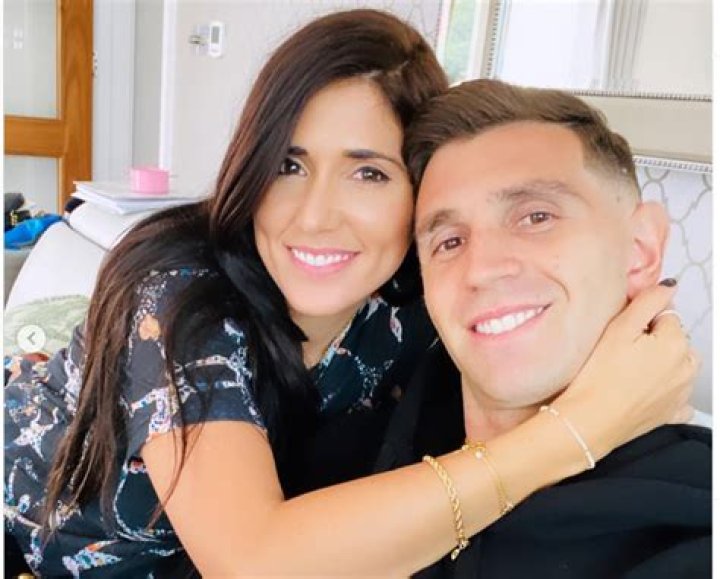 Unveiling The Inspiring Role Of Emiliano Martinez's Wife