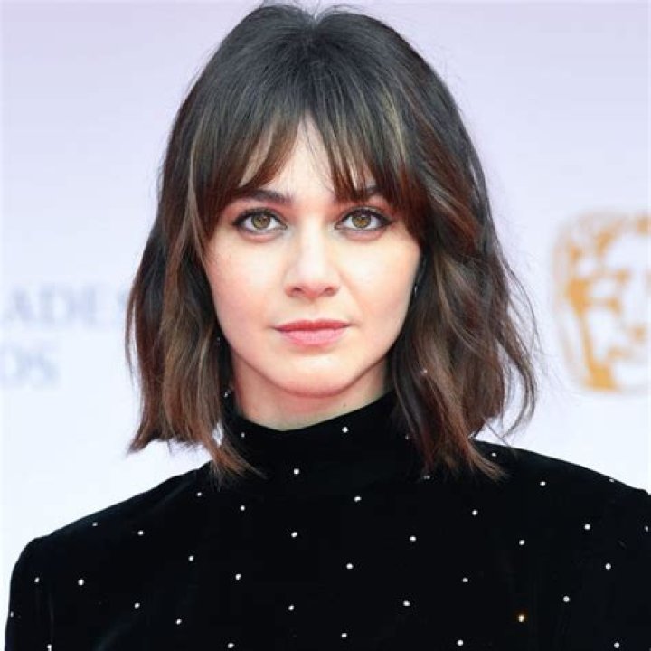 Emma Appleton's Parents And Their Impact