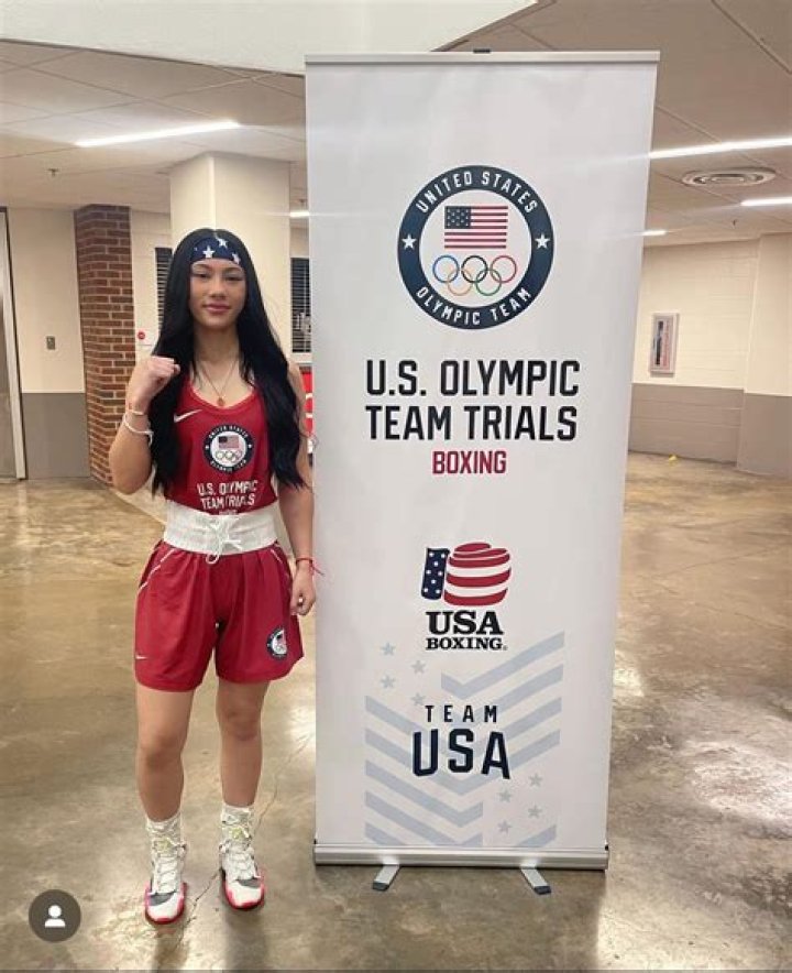 Uncover The Secrets Of Emma Chahn: A Fashion Luminary