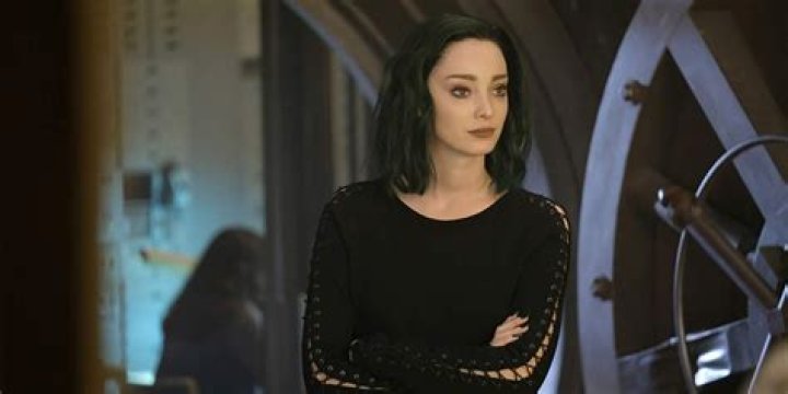 Unveiling Emma Dumont's Captivating Portrayal In "Oppenheimer"