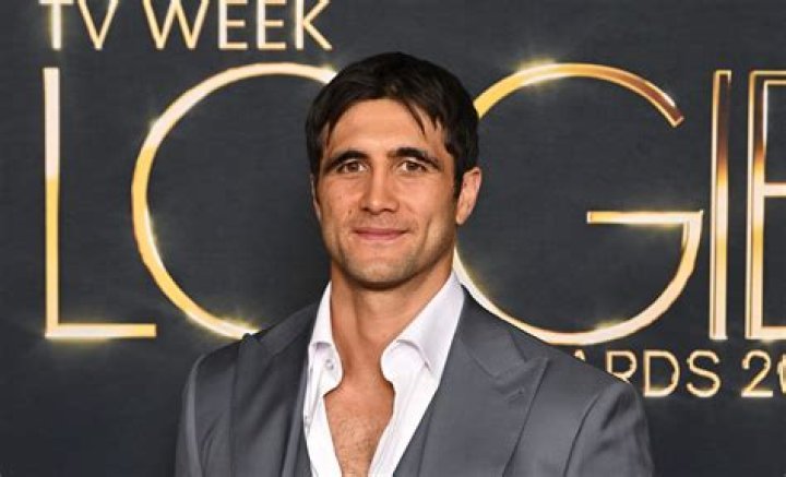 Unveiling The Secrets Of Ethan Browne's Personal Life: Wife, Family, And Beyond