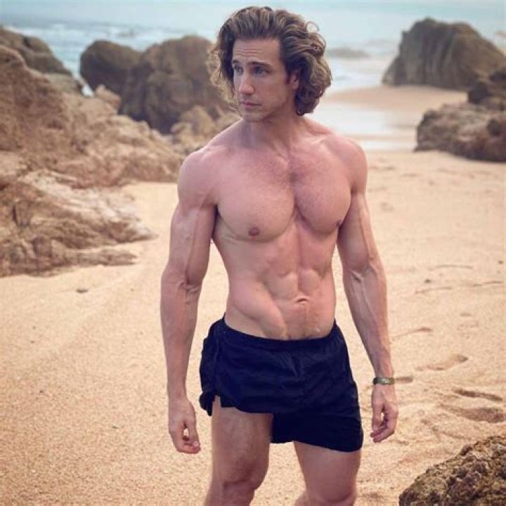 Unveiling The Enigmatic Eugenio Siller: From Reel To Reality