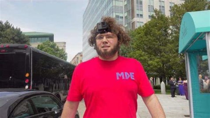 Uncover The Secrets Of Frank Hassle's Towering Height And Its Impact