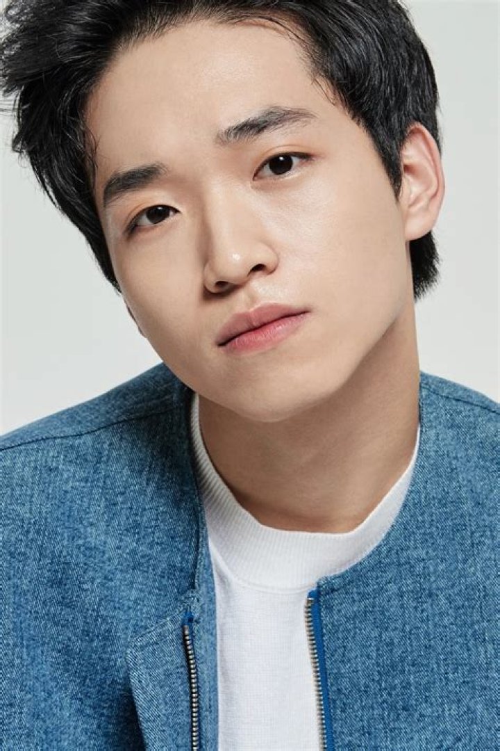 South Korea's Rising Football Star