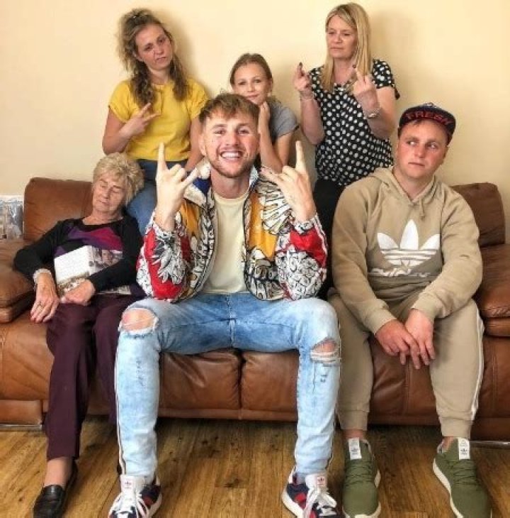 Unveiling The Hanby Family: Discover Their Musical Legacy