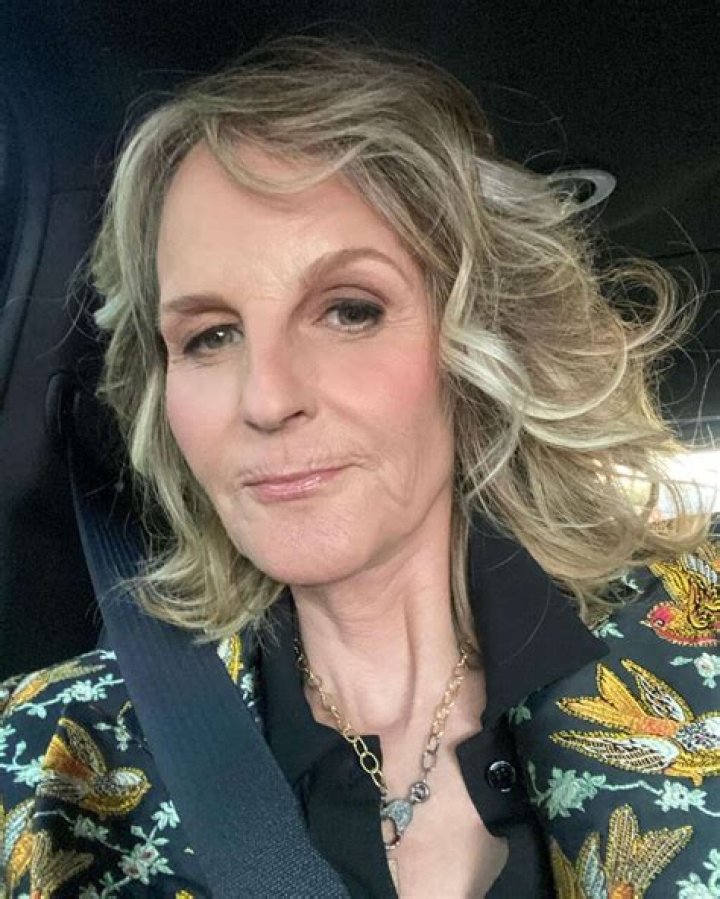 Uncovering The Multifaceted Helen Hunt: Insights And Discoveries