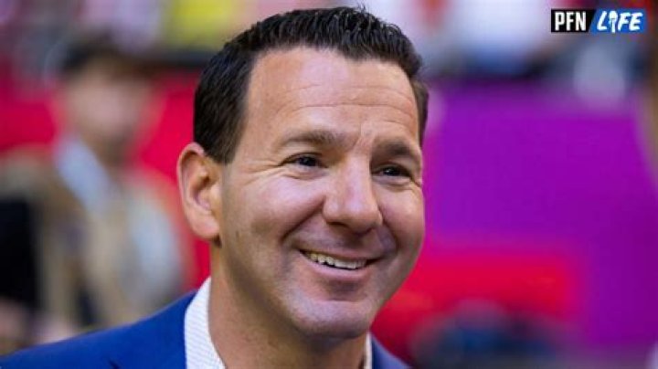 Unveiling Ian Rapoport's Salary: Surprising Earnings Revealed