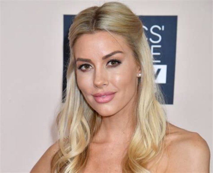 Delving Into "How Old Is Heather"