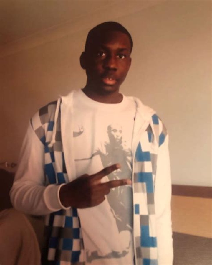 Unveiling The Secrets Of "How Old Is Ray Emodi"