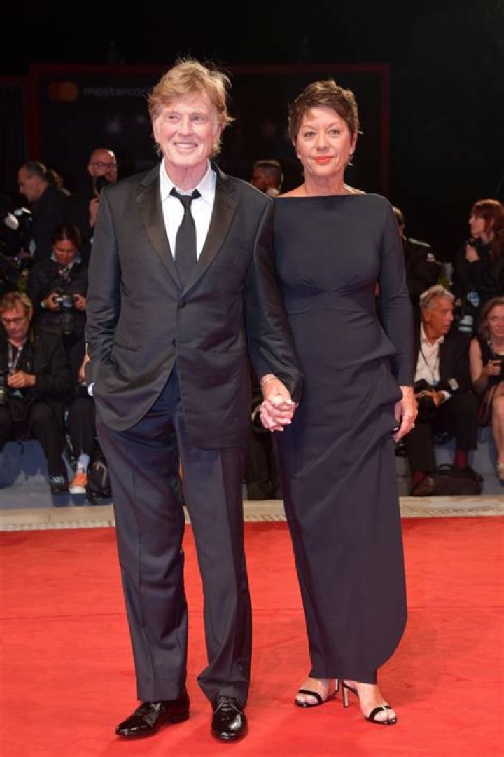 Discover The Age And Story Of Robert Redford's Wife