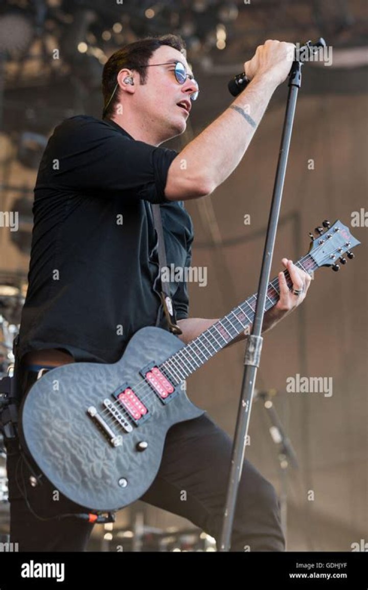 Unlocking The Enigma Of Benjamin Burnley's Stature