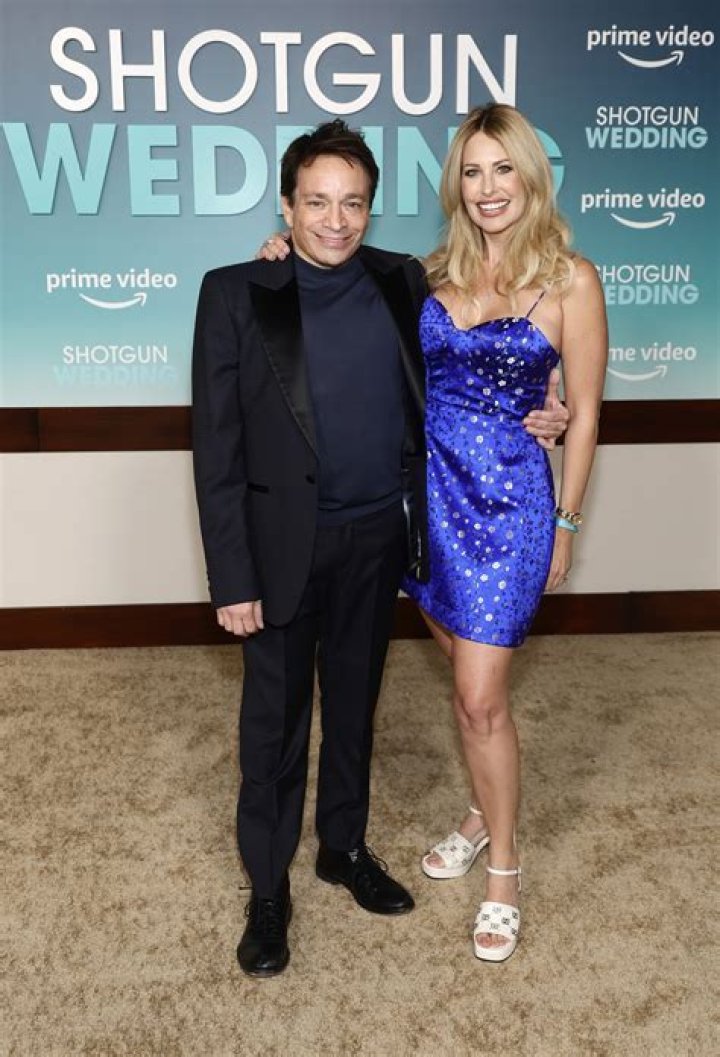 Unveiling The Secrets Behind Chris Kattan's Height